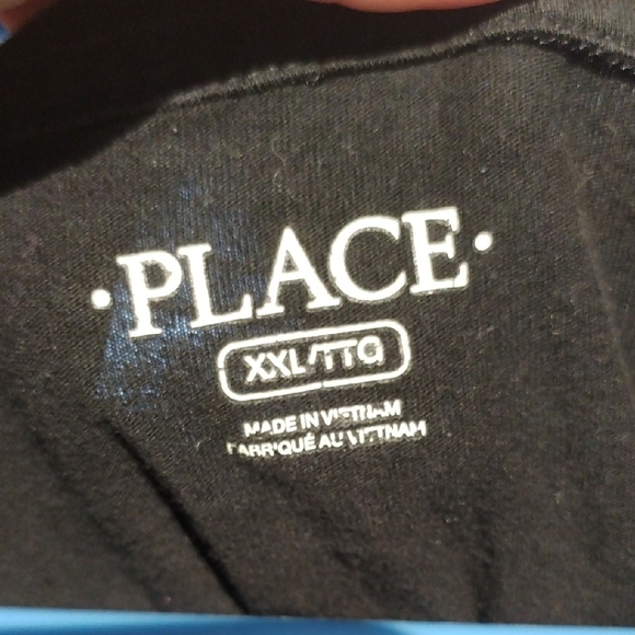 Place Black Super Genius Tee - Picture 3 of 11